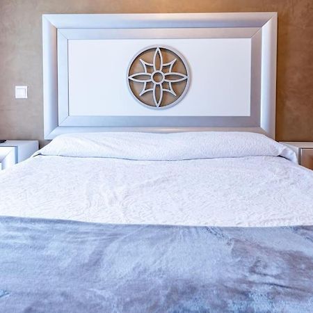 Apartamento En El Corazon De La Ciudad Con Parking Santender Kültér fotó