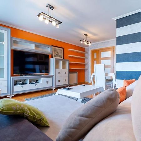 Apartamento En El Corazon De La Ciudad Con Parking Santender Kültér fotó